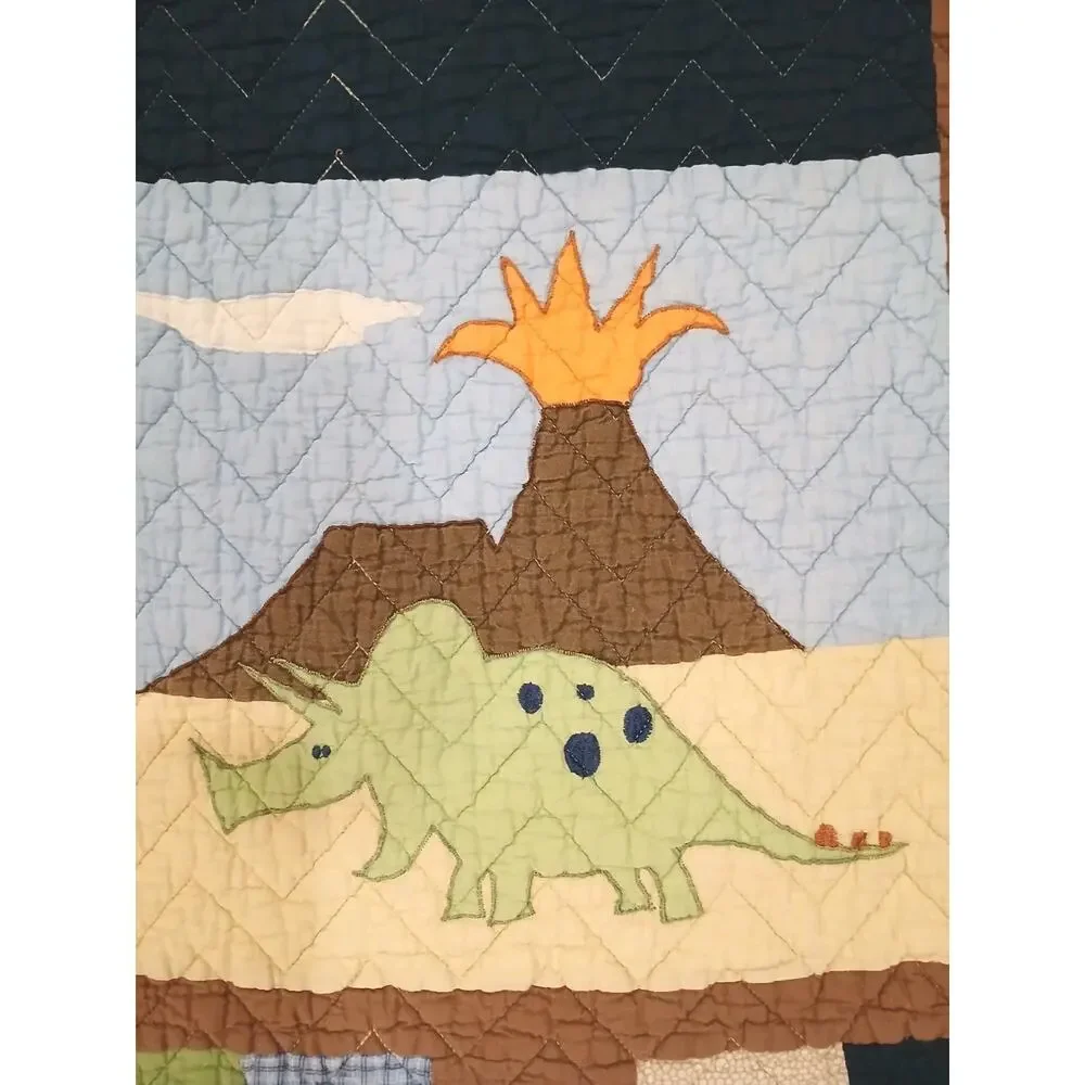 RARE Pottery Barn Dinosaur QUEEN Quilt Blanket Colorful Pop Art Patchwork Vintag